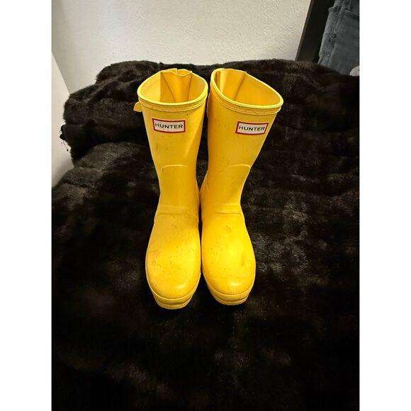 HUNTER WOMEN ORIGINAL SHORT MATTE Rain Boots Yellow Matte 10 - Picture 2 of 4